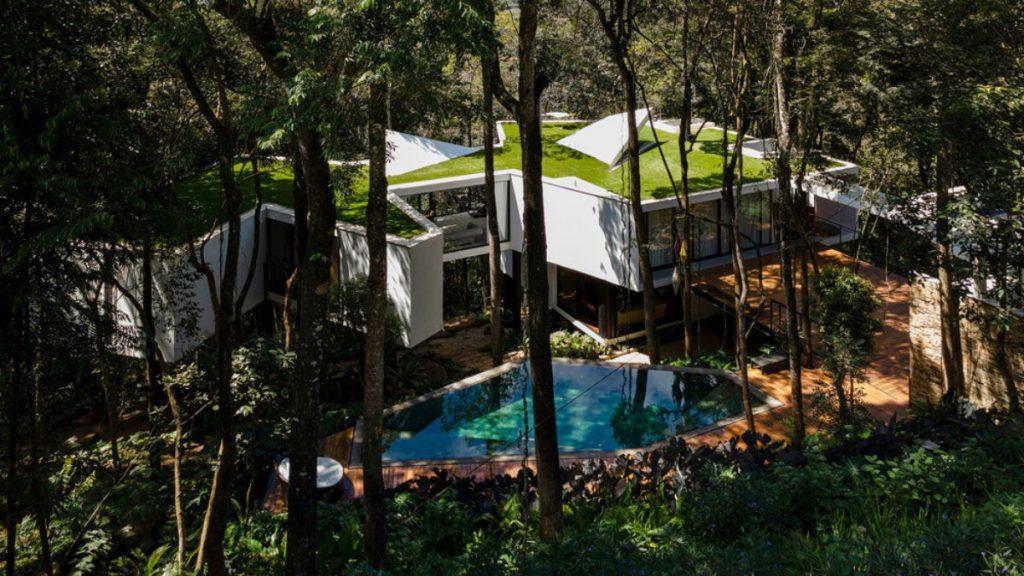 Casa Acucena mitten im Regenwald bei Belo Horizonte