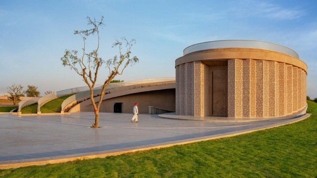 Nokha Village Community Centre; Rajasthan, Indien;Sanjay Puri Architects; Außenansicht