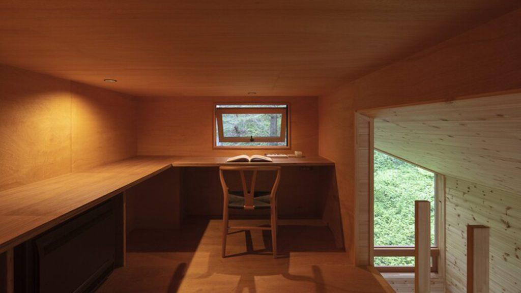 Loft in der Hütte im Wald, von K+S Architects
