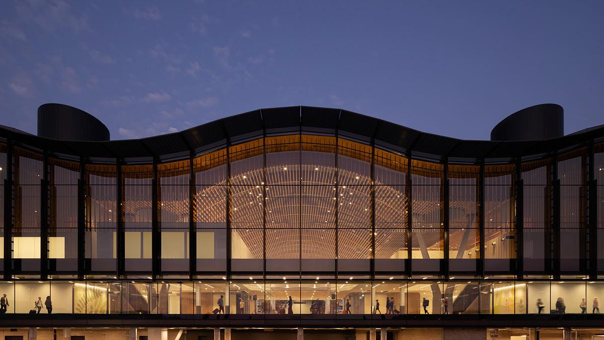 PDX Airport, Flughafen Portland, Oregon, ZGF Architects, Holzbau, Holzdach