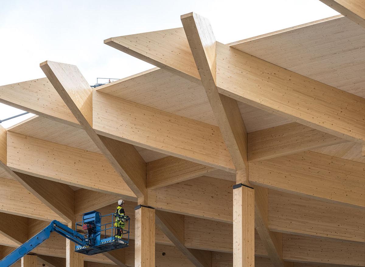 World of Volvo, Henning Larsen, assembly, timber construction