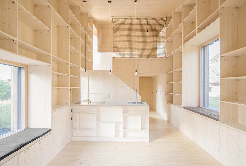 OPEN HOUSE WIEN: Wohnkomfort in Holz und Stroh: Das kleine „Strohfloh“ Haus ist ein Modell für zukunftsorientiert nachhaltige Bauweise. (Bild: Juri Troy)