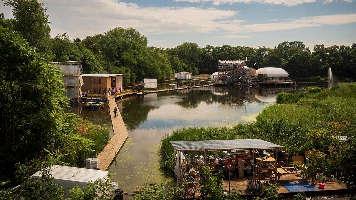 Floating University Berlin, Raumlabor Berlin, Mies van der Rohe Award, Holzbau
