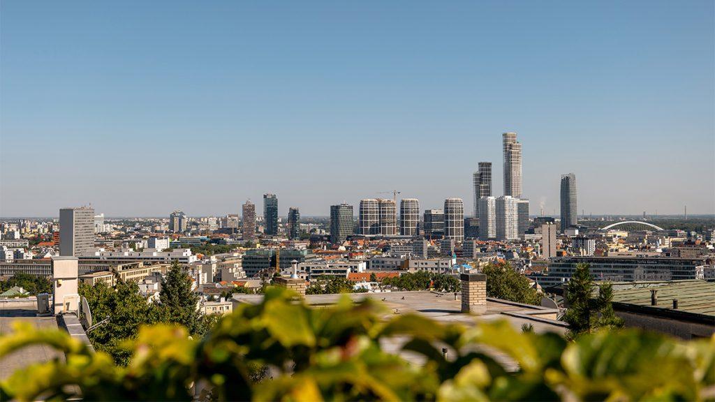 Markanter Blickfang: Mit den beiden Türmen bekommt die Slowakei die bisher höchsten Gebäude des Landes. (Bild: KCAP)